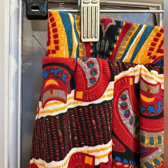 LuLaRoe Madison Pleated Skirt Pockets Boho Southwestern Aztec Size S NWT - Picture 9 of 10